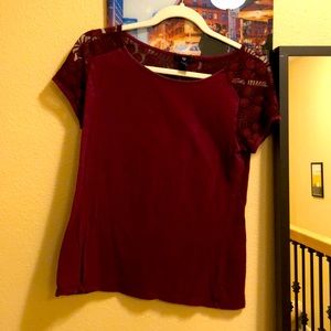 Gap Maroon Tee